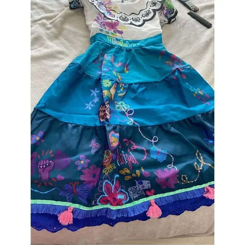 Disneys Mirabel Costume Size 9/10 - Picture 13 of 14